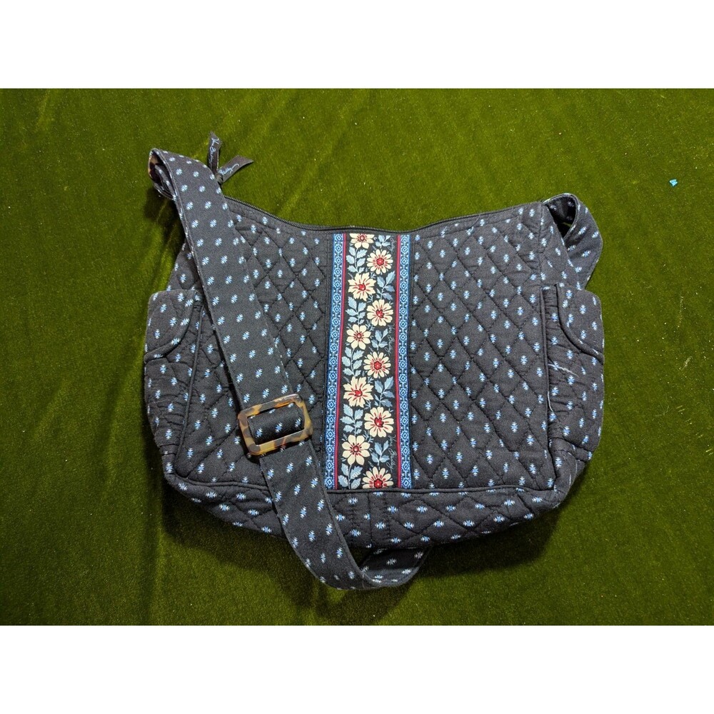 Vera Bradley Alpine Black Quilted Crossbody Daisy Floral Adjustable Strap Y2K